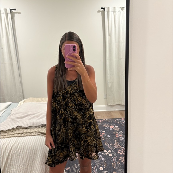 Free People Dresses & Skirts - NWT Free People Ellie Burnout Velvet Dress